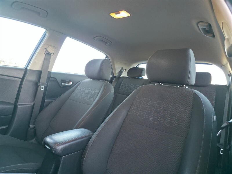2018 Kia Rio EX - Photo 13 - Sacramento, CA 95815