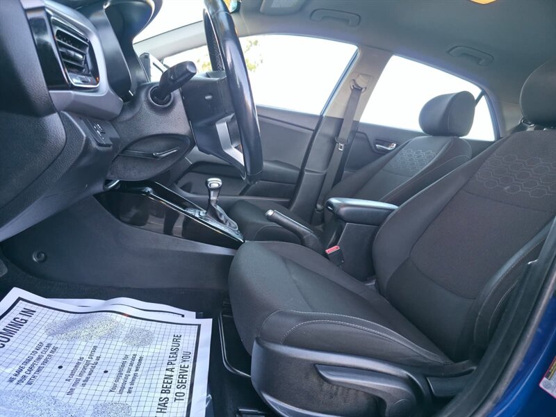 2018 Kia Rio EX - Photo 11 - Sacramento, CA 95815