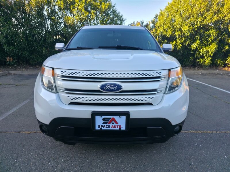2011 Ford Explorer Limited - Photo 2 - Sacramento, CA 95815