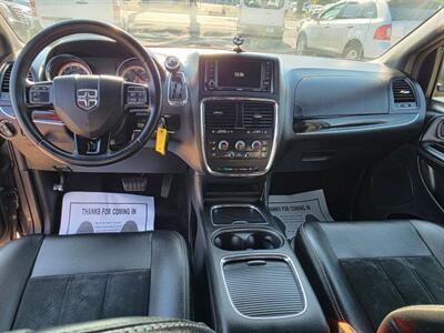 2017 Dodge Grand Caravan SXT Minivan 4D   - Photo 16 - Sacramento, CA 95821