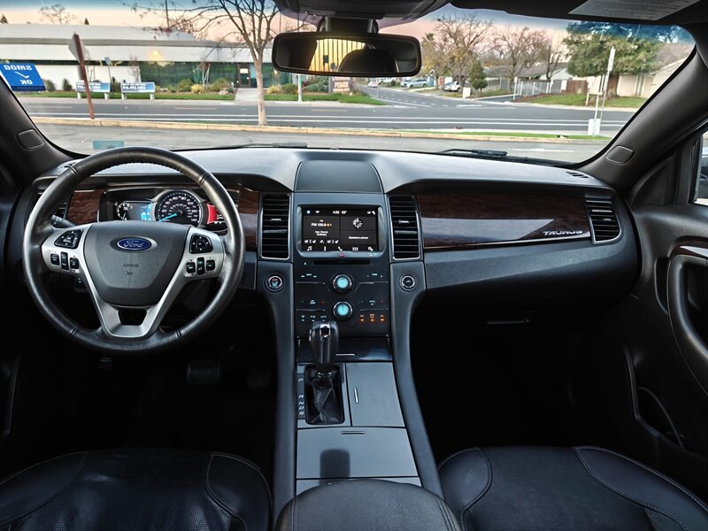 2019 Ford Taurus Limited - Photo 10 - Sacramento, CA 95815