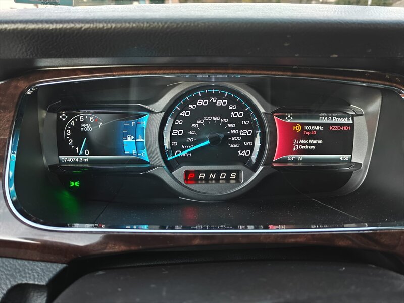 2019 Ford Taurus Limited - Photo 9 - Sacramento, CA 95815