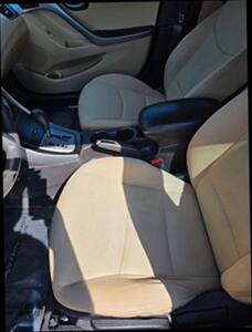 2013 Hyundai ELANTRA GLS Sedan 4D   - Photo 13 - Sacramento, CA 95821