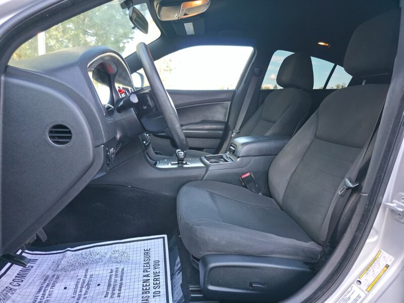 2012 Dodge Charger SE - Photo 11 - Sacramento, CA 95815