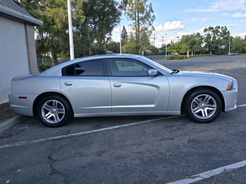 2012 Dodge Charger SE - Photo 8 - Sacramento, CA 95815