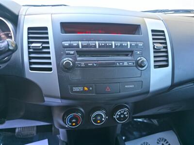 2012 Mitsubishi Outlander SE   - Photo 15 - Sacramento, CA 95815