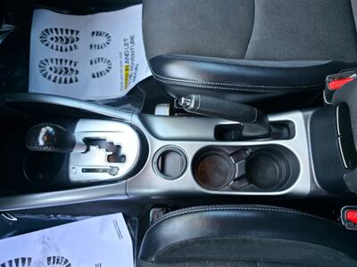2012 Mitsubishi Outlander SE   - Photo 14 - Sacramento, CA 95815