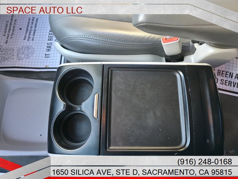 2014 Toyota Sienna L 7-Passenger - Photo 16 - Sacramento, CA 95815