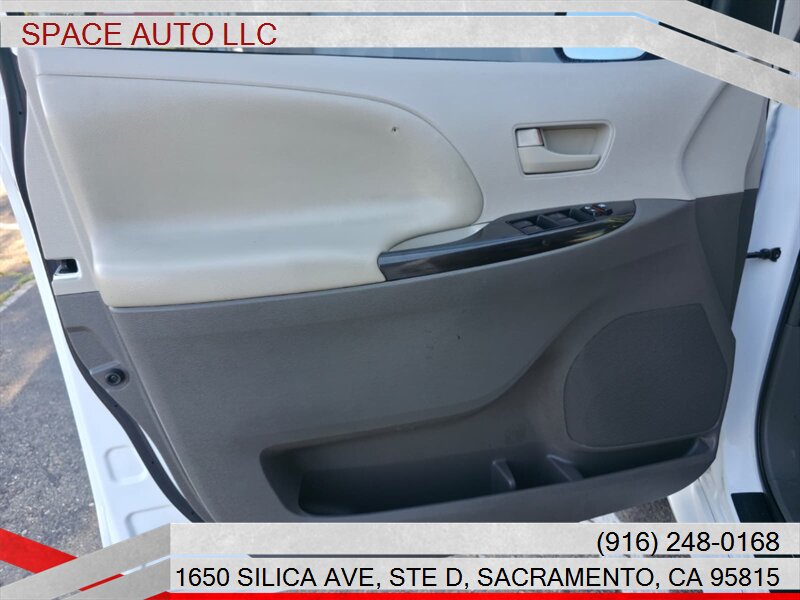 2014 Toyota Sienna L 7-Passenger - Photo 10 - Sacramento, CA 95815