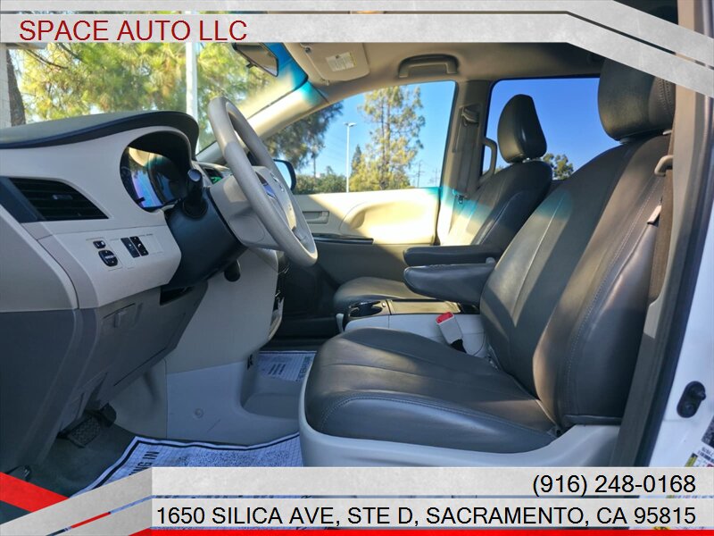 2014 Toyota Sienna L 7-Passenger - Photo 11 - Sacramento, CA 95815
