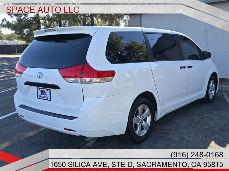 2014 Toyota Sienna L 7-Passenger - Photo 6 - Sacramento, CA 95815