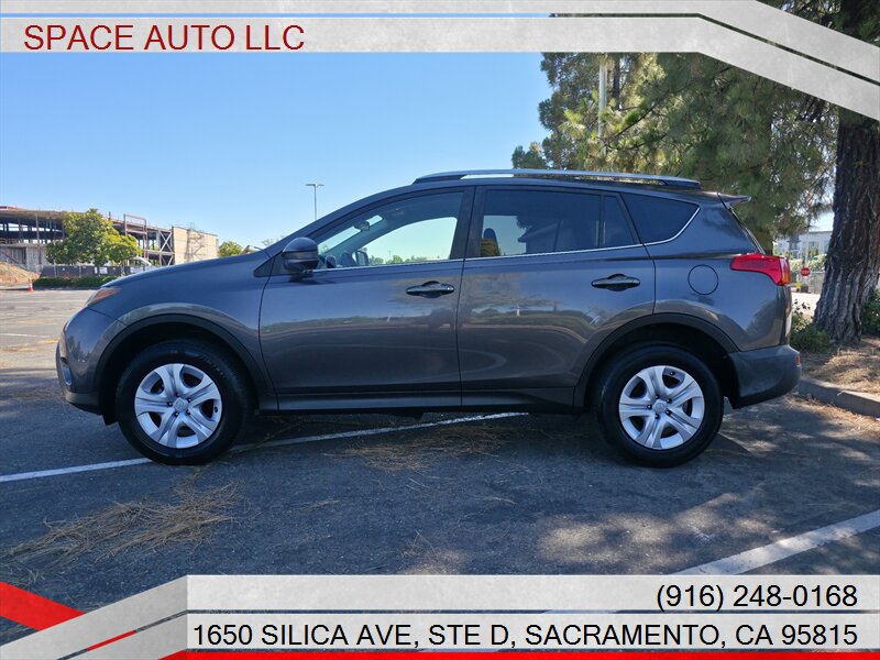 2014 Toyota RAV4 LE - Photo 8 - Sacramento, CA 95815