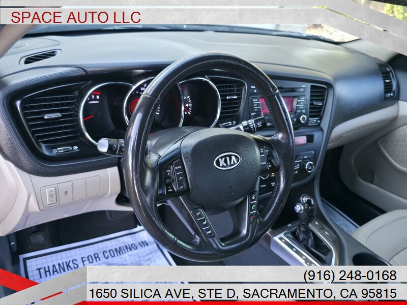 2011 Kia Optima EX Luxury - Photo 13 - Sacramento, CA 95815