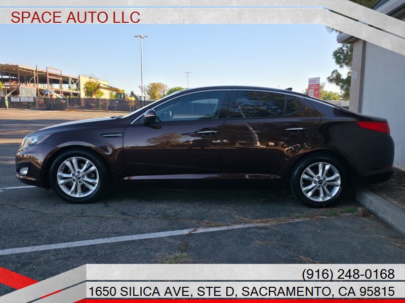 2011 Kia Optima EX Luxury - Photo 9 - Sacramento, CA 95815