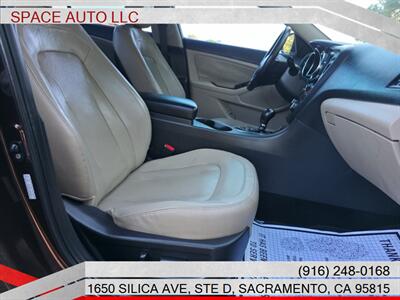 2011 Kia Optima EX Luxury - Photo 29 - Sacramento, CA 95815