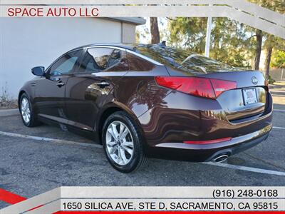 2011 Kia Optima EX Luxury - Photo 8 - Sacramento, CA 95815
