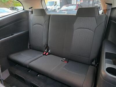 2015 Chevrolet Traverse LT Sport Utility 4D   - Photo 22 - Sacramento, CA 95821