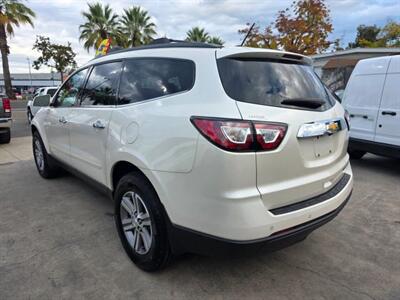2015 Chevrolet Traverse LT Sport Utility 4D   - Photo 5 - Sacramento, CA 95821