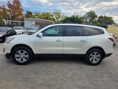 2015 Chevrolet Traverse LT Sport Utility 4D   - Photo 4 - Sacramento, CA 95821