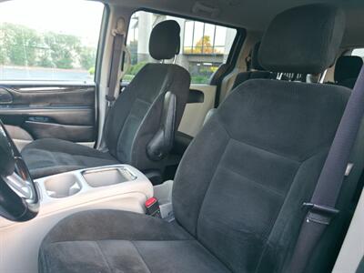 2016 Dodge Grand Caravan SXT   - Photo 18 - Sacramento, CA 95815