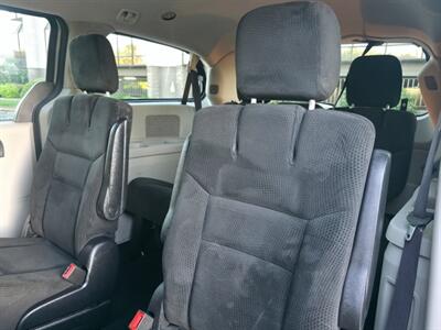 2016 Dodge Grand Caravan SXT   - Photo 26 - Sacramento, CA 95815