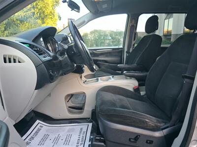 2016 Dodge Grand Caravan SXT   - Photo 11 - Sacramento, CA 95815