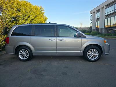 2016 Dodge Grand Caravan SXT   - Photo 5 - Sacramento, CA 95815