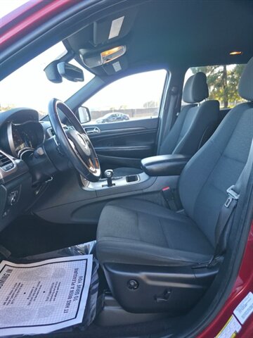 2015 Jeep Grand Cherokee Laredo - Photo 11 - Sacramento, CA 95815