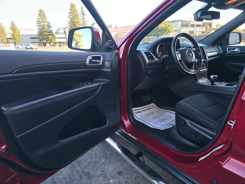 2015 Jeep Grand Cherokee Laredo - Photo 10 - Sacramento, CA 95815
