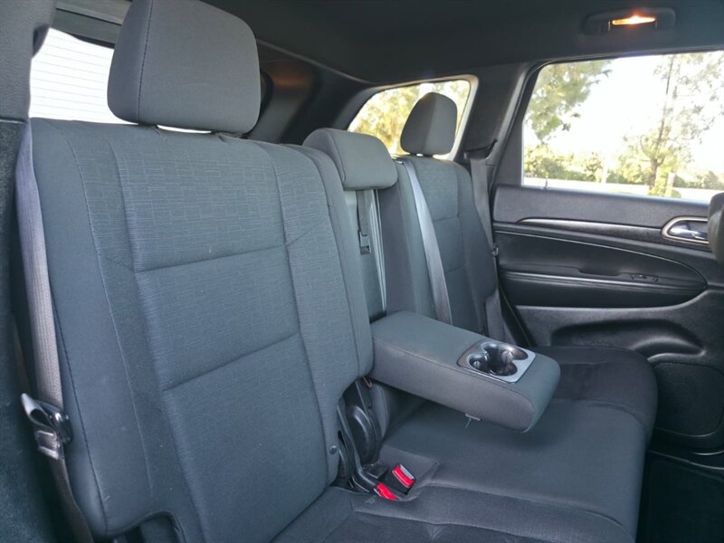 2015 Jeep Grand Cherokee Laredo - Photo 25 - Sacramento, CA 95815