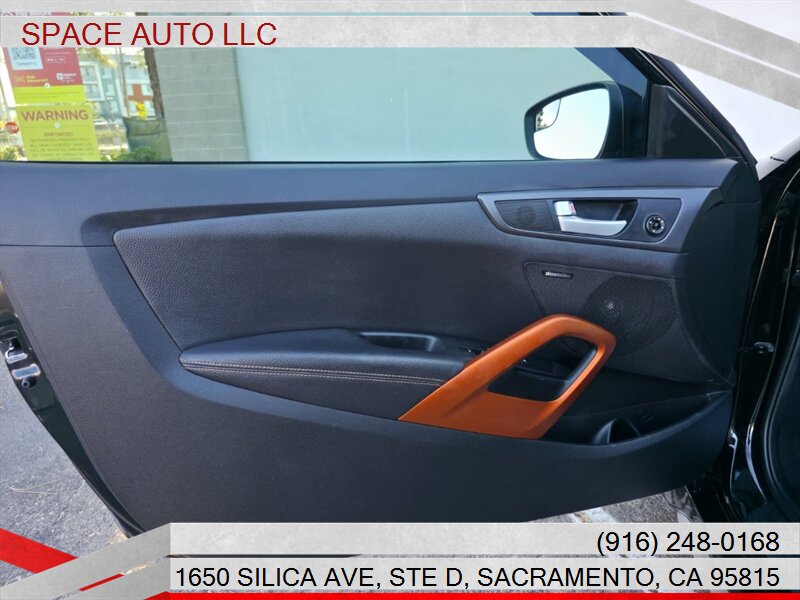 2016 Hyundai Veloster Turbo R-Spec - Photo 12 - Sacramento, CA 95815