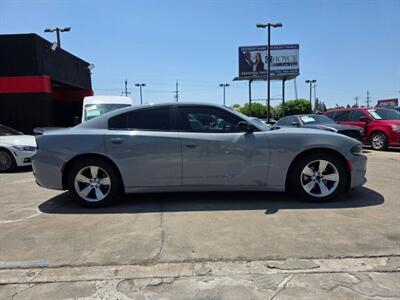 2021 Dodge Charger SXT Sedan 4D   - Photo 5 - Sacramento, CA 95821