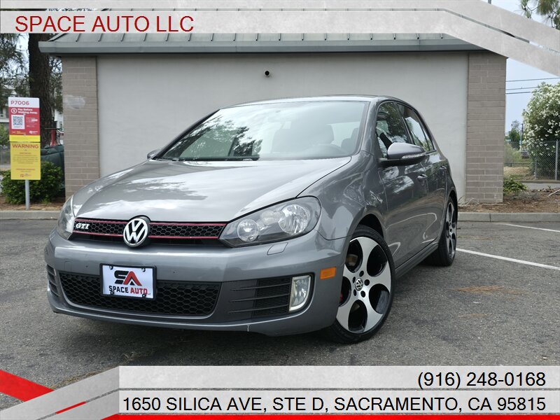 2011 Volkswagen Golf  