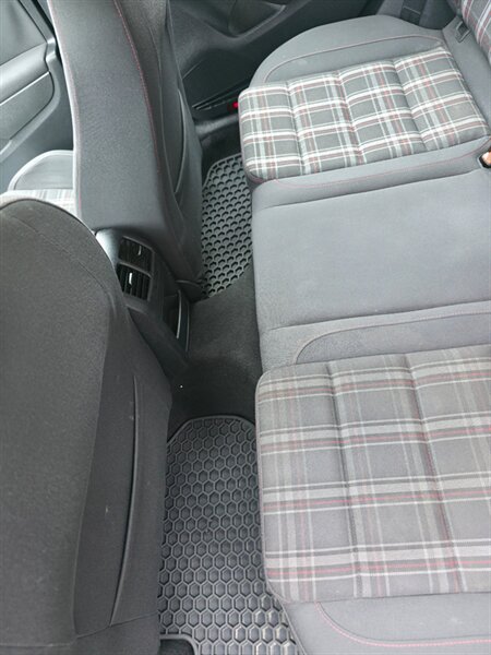 2011 Volkswagen Golf - Photo 19 - Sacramento, CA 95815