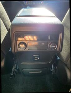 2018 GMC Acadia SLE-1 Sport Utility 4D - Photo 19 - Sacramento, CA 95821