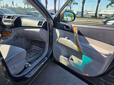 2008 Toyota Highlander Hybrid Hybrid Sport Utility 4D   - Photo 23 - Sacramento, CA 95821