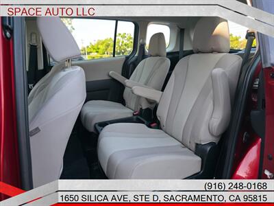 2015 Mazda Mazda5 Touring   - Photo 17 - Sacramento, CA 95815