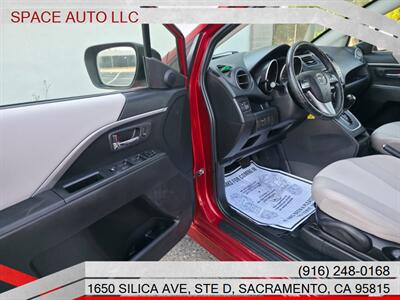 2015 Mazda Mazda5 Touring   - Photo 10 - Sacramento, CA 95815