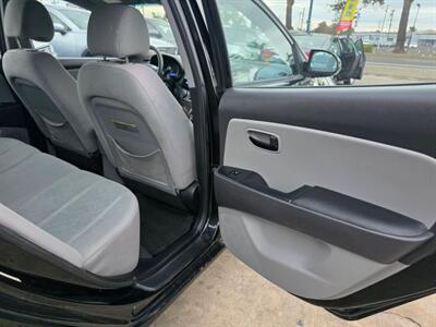 2010 Hyundai ELANTRA GLS Sedan 4D   - Photo 21 - Sacramento, CA 95815
