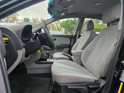2010 Hyundai ELANTRA GLS Sedan 4D   - Photo 11 - Sacramento, CA 95815
