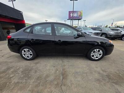 2010 Hyundai ELANTRA GLS Sedan 4D   - Photo 8 - Sacramento, CA 95815