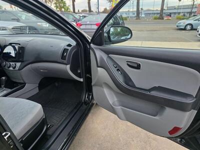 2010 Hyundai ELANTRA GLS Sedan 4D   - Photo 23 - Sacramento, CA 95815