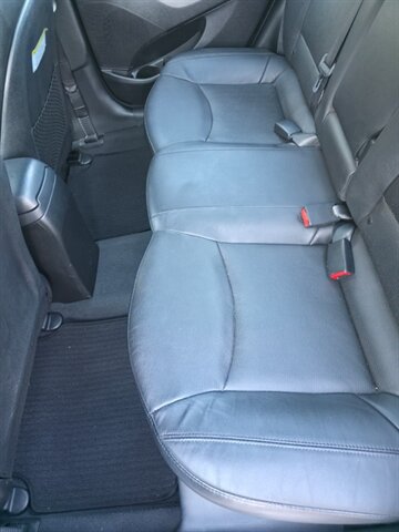 2013 Hyundai ELANTRA Limited - Photo 24 - Sacramento, CA 95815