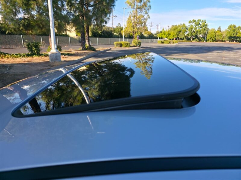 2013 Hyundai ELANTRA Limited - Photo 12 - Sacramento, CA 95815