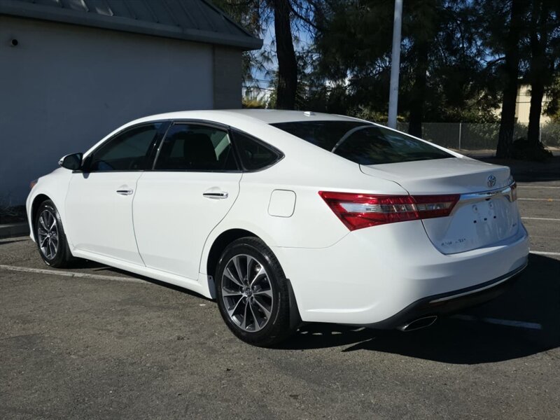 2016 Toyota Avalon XLE - Photo 5 - Sacramento, CA 95815