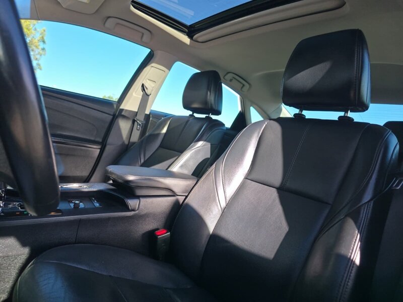 2016 Toyota Avalon XLE - Photo 13 - Sacramento, CA 95815