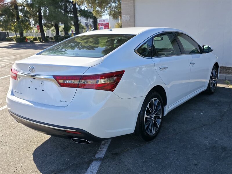 2016 Toyota Avalon XLE - Photo 7 - Sacramento, CA 95815