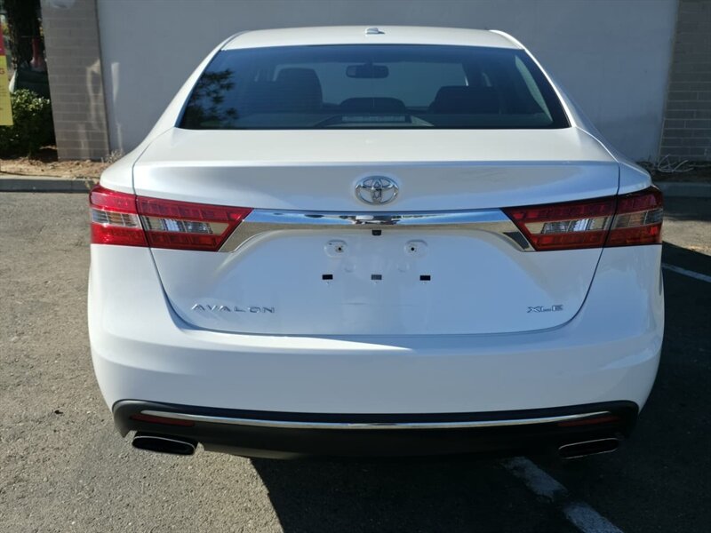 2016 Toyota Avalon XLE - Photo 6 - Sacramento, CA 95815