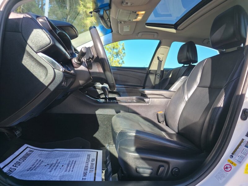 2016 Toyota Avalon XLE - Photo 25 - Sacramento, CA 95815