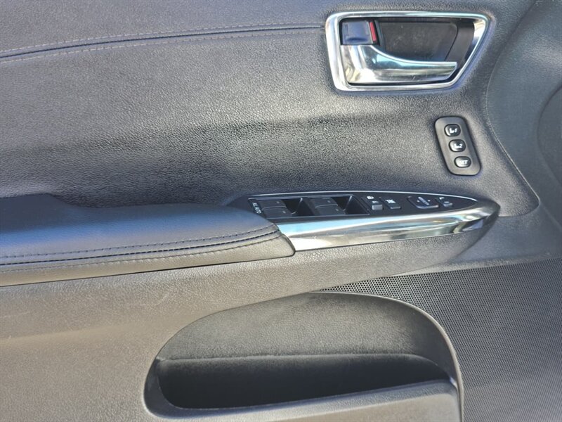 2016 Toyota Avalon XLE - Photo 12 - Sacramento, CA 95815